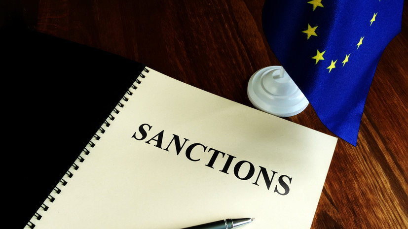 Politico: ЕС ищет способы вводить санкции против России без одобрения Венгрии