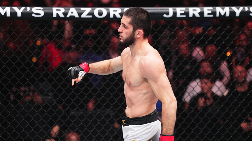 Махачев не будет проводить титульный бой против Топурии