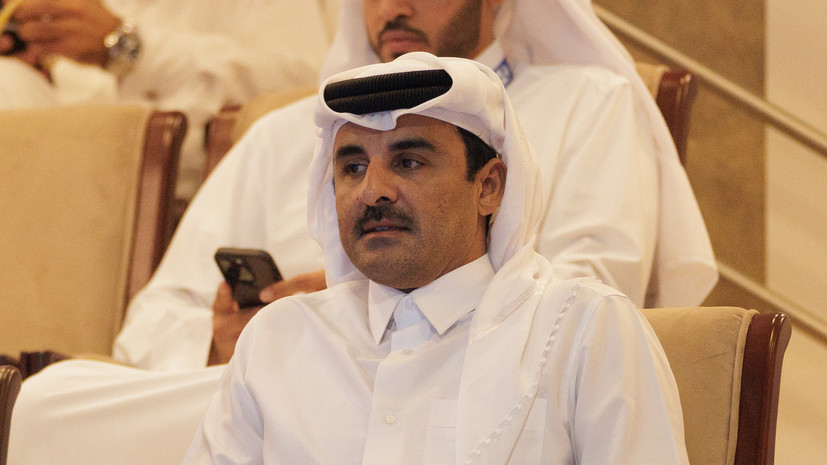 Эмир Катара прибыл в Россию