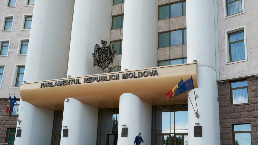 В Молдавии назначили парламентские выборы на 28 сентября