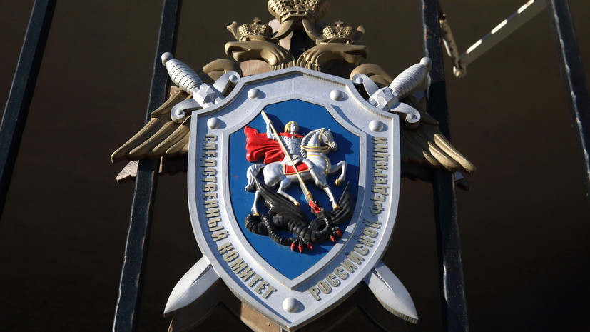 В Петербурге проверяют информацию о травмировании школьника учителем