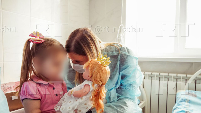 Детский омбудсмен рассказала о состоянии брошенной в квартире в Воронеже девочки