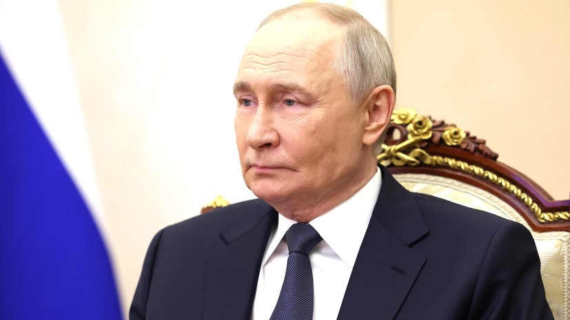 Путин поручил кабмину рассмотреть вопрос о создании суперкомпьютерного центра