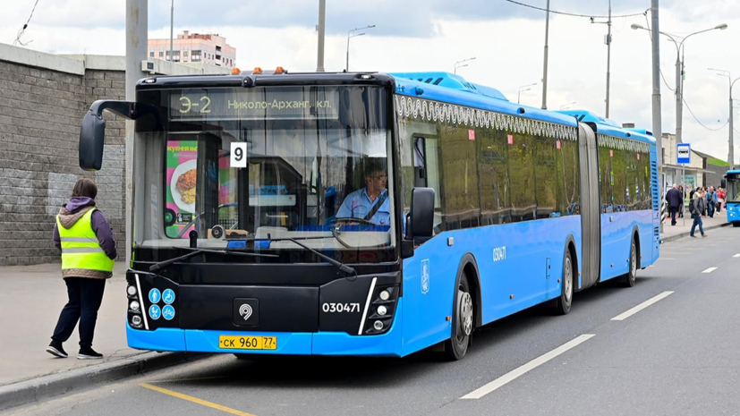 В Москве на Красную горку запустят почти 600 бесплатных автобусов