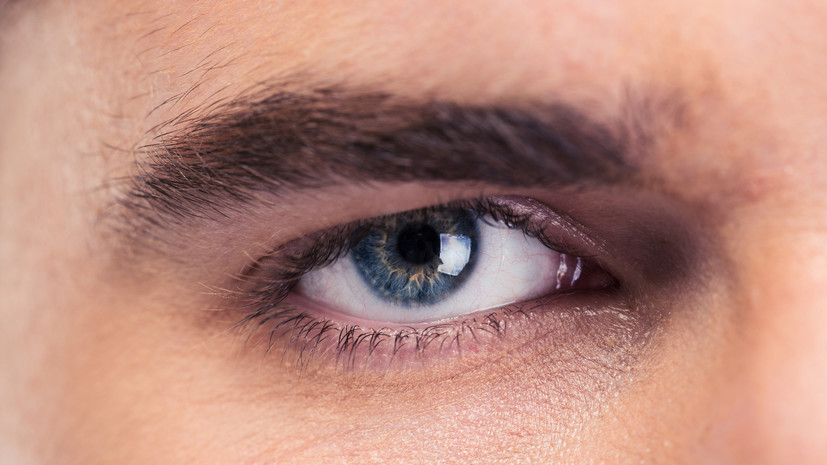 Врач посоветовал использовать увлажнитель воздуха для профилактики сухости глаз