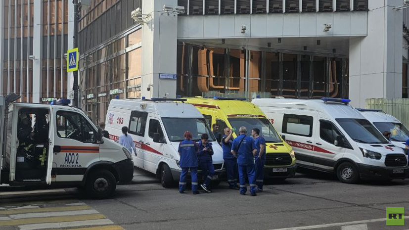 Опубликованы кадры с места пожара на территории ТЦ «Афимолл Сити» в Москве