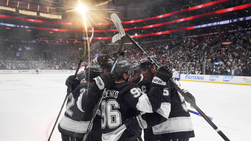 Гол и пас Кузьменко помогли «Лос-Анджелесу» разгромить «Эдмонтон» в Кубке Стэнли