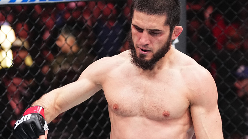 ABC: Махачева могут лишить титула UFC в случае отказа от боя с Топурией