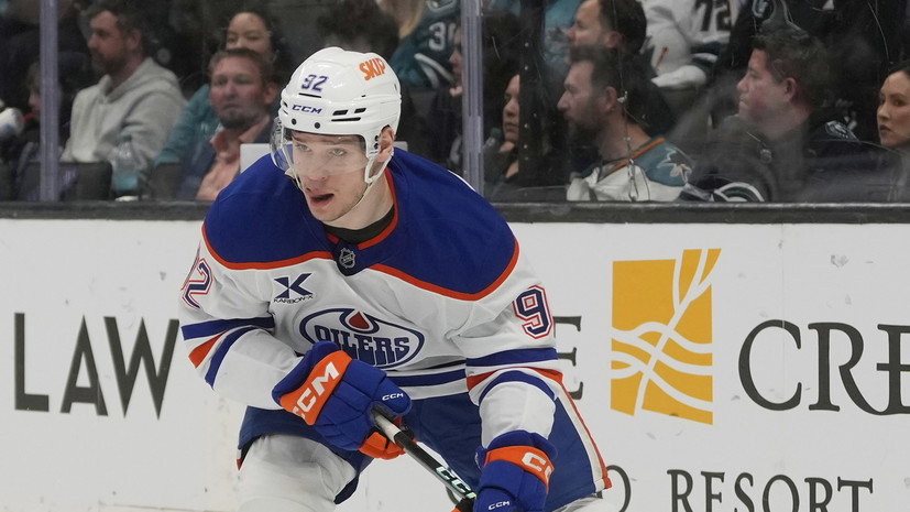 Подколзин получил дисциплинарный штраф за удар клюшкой Кузьменко