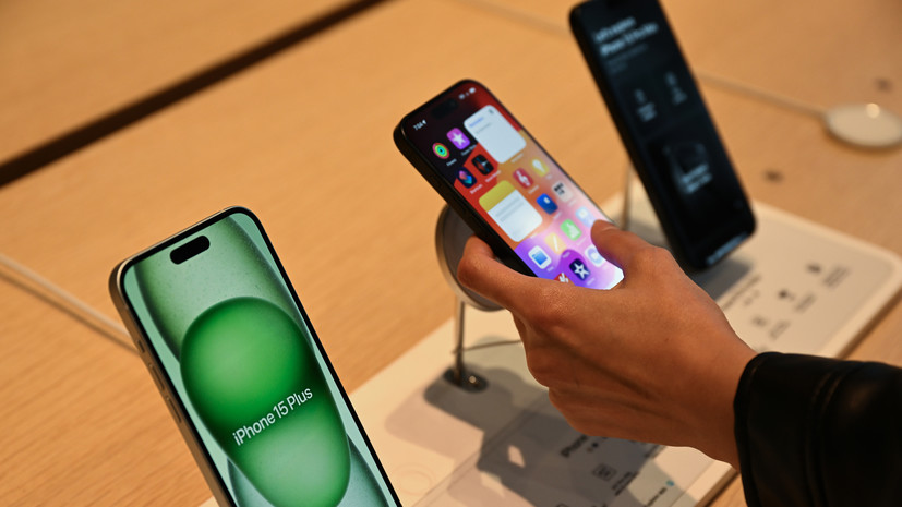 На фоне укрепления рубля в России падают цены на устройства Apple