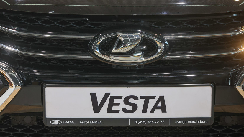 АвтоВАЗ отозвал более 22 тысяч Lada Vesta и Lada Largus с рынка