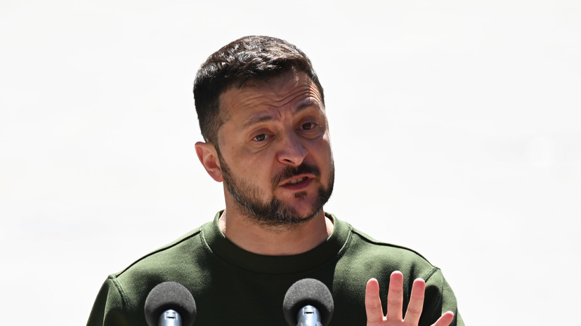 Зеленский заявил, что у украинцев может не выдержать терпение