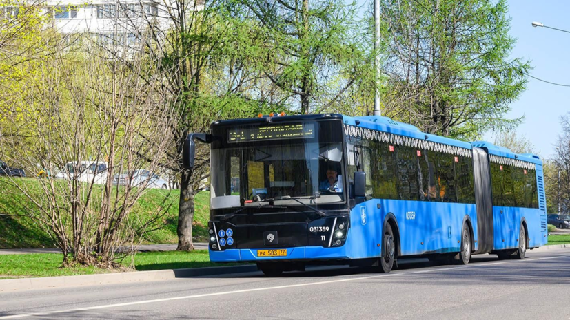 Москва запустит бесплатные автобусы до кладбищ на Радоницу