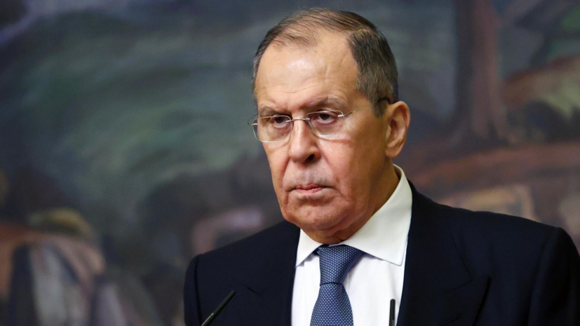 Лавров: Зеленскому потребуется отменить запрет на переговоры с Россией