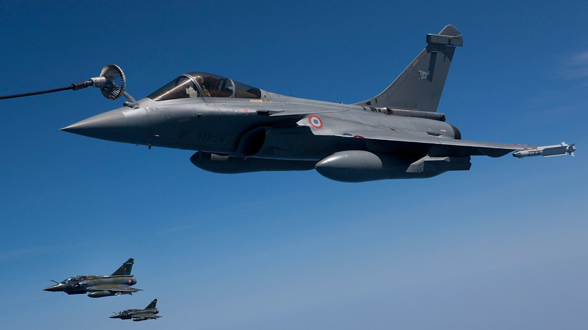 Индия закупит у Франции 26 истребителей Rafale Marine