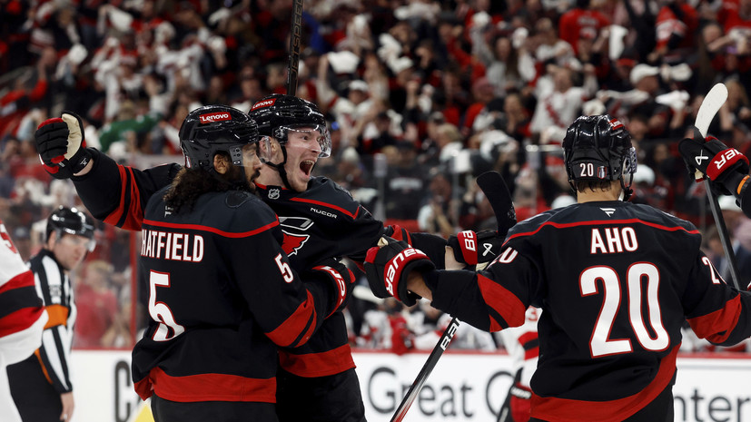 Свечников вышел на чистое второе место по голам в плей-офф НХЛ в истории «Каролины»