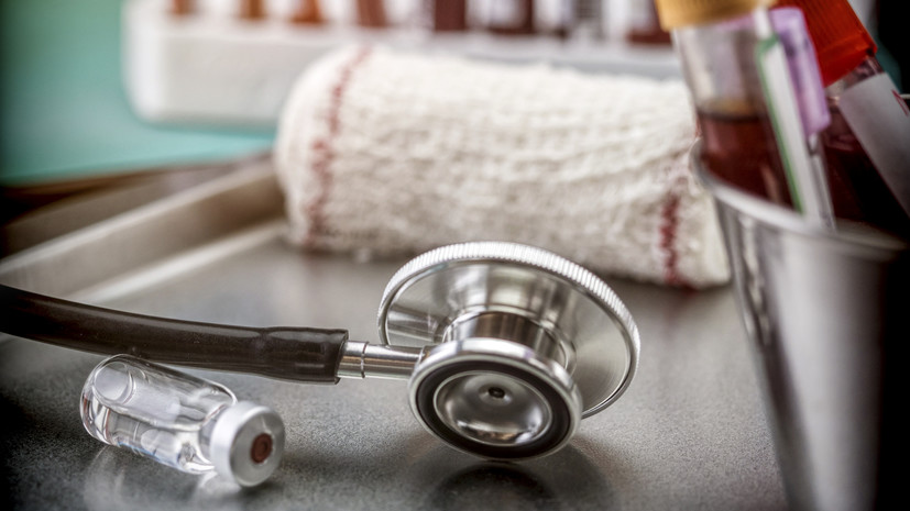 Врач Романенко назвала выпадение волос и сухость кожи признаками анемии