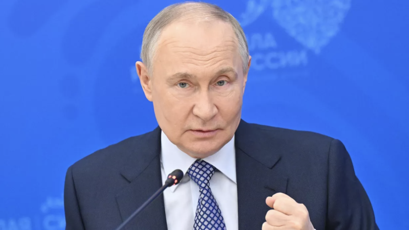 Путин: танки с крестами на Украине вызывают ассоциации
