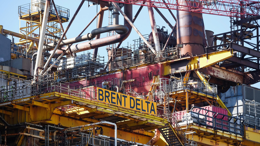 Цена на нефть Brent опустилась ниже $60 за баррель