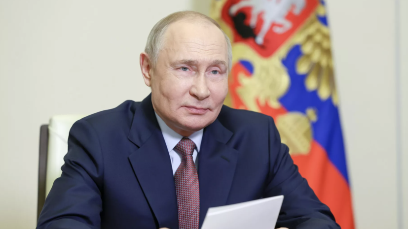 Путин рассказал, что чаще всего просыпается без будильника