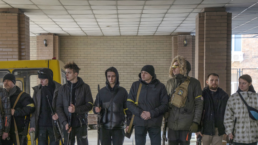 В Киеве сотрудники ТЦК привязывают мужчин к кроватям, чтобы те не сбежали