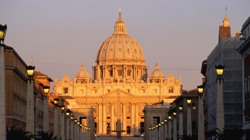 В Ватикане собирается конклав, 133 кардинала выберут нового Папу Римского