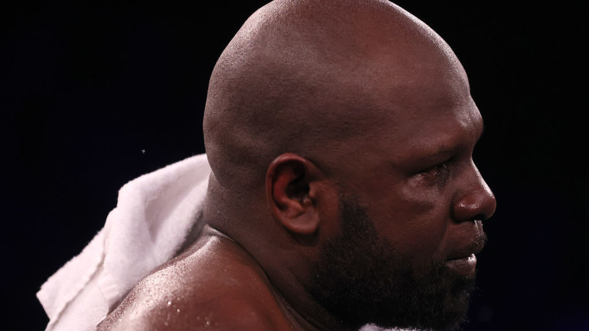 Боксёр Джонсон: в России масштабно празднуют 9 Мая, весь мир в предвкушении