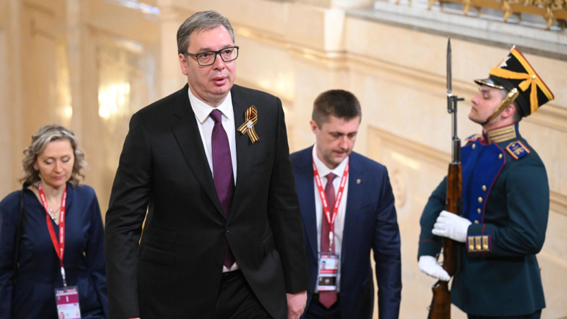 Песков назвал героизмом приезд Вучича и Фицо в Москву