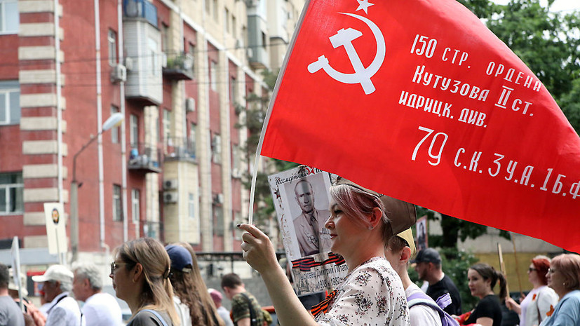 Концерт в честь 80-летия победы в Великой Отечественной войне проходит в Бишкеке