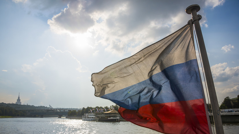 Евродепутат Блага: изоляция России — самый большой фарс за всю историю