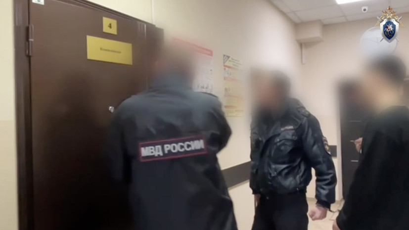 На Сахалине арестовали мужчину, наехавшего на обидчика из-за ссоры