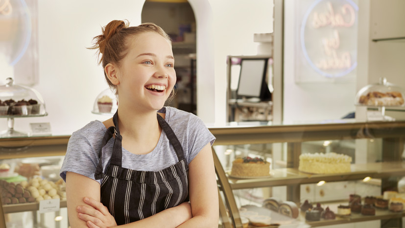 В Нижегородской области открыто более 300 вакансий для подростков