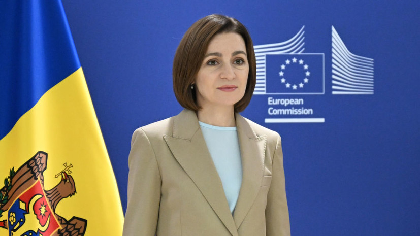 Экс-премьер Молдавии обвинил Санду во вмешательстве в выборы в Румынии
