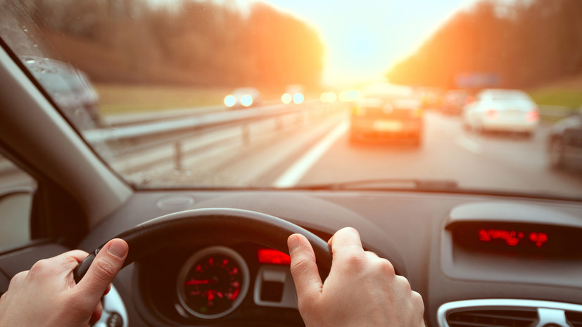 В Госдуме предложили ввести скидку на транспортный налог для водителей без нарушений ПДД