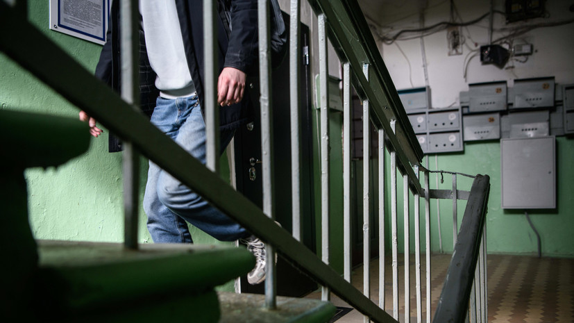 Специалист предупредил о возможном аресте тех, кто ходит в туалет в подъезде
