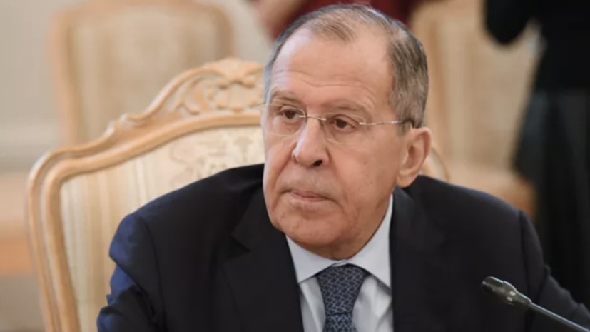 Лавров: крики Зеленского в микрофон не могут быть дипломатией
