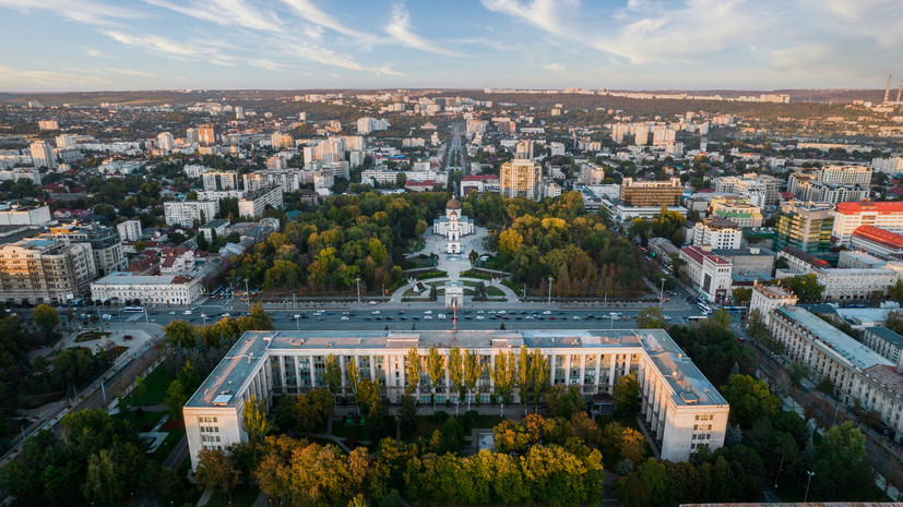 В Кишинёве запретили проведение в столице маршей и пропаганду ЛГБТ