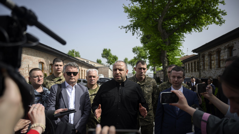 Украинская делегация покинула место переговоров с Россией в Стамбуле