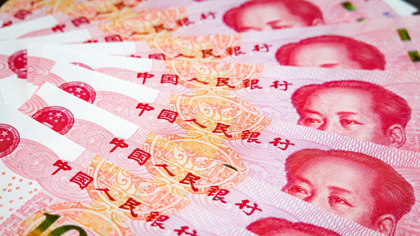 Российские туристы могут использовать за границей юани вместо долларов