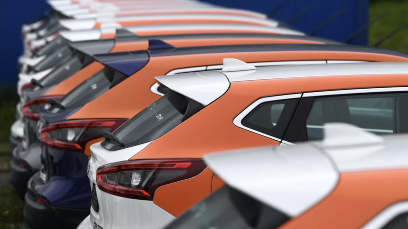 В Совфеде предложили использовать в каршеринге машины с локализацией в России