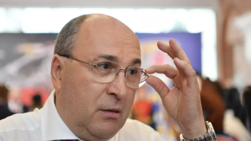 В ПХК ЦСКА пока не ведут переговоры с кандидатами на пост главного тренера