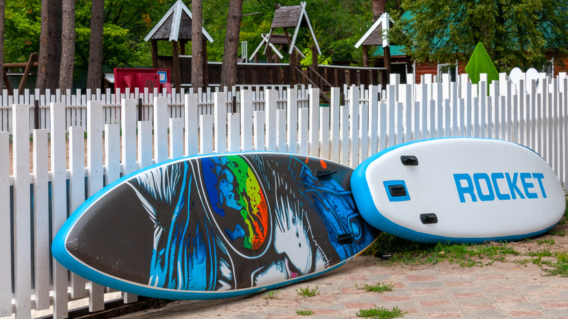 Участниками сап-заплыва на НМЭК-2025 стали более 150 жителей Петербурга