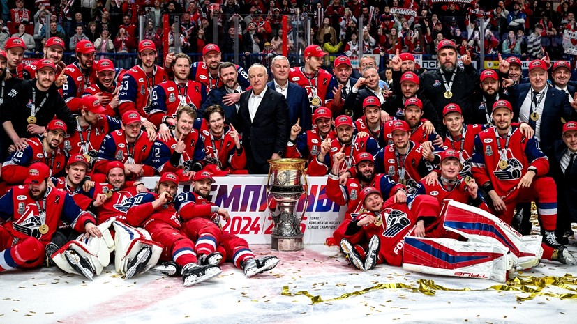 Звонок Путина, будущее Радулова, память о погибших в 2011-м: о чём говорили в «Локомотиве» после победы в Кубке Гагарина