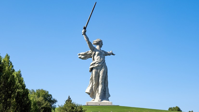 Кто эти мужчины, которые выбирают женщин старше себя, и чего они хотят? Кто эти мужчины, которые выбирают женщин старше себя, и чего они хотят?