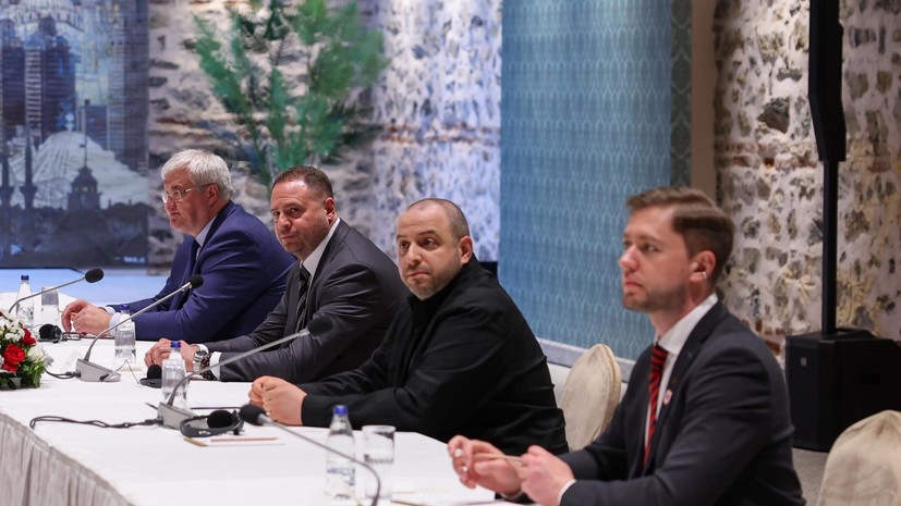 Депутат Рады Дмитрук назвал переговорную группу Украины врагами страны