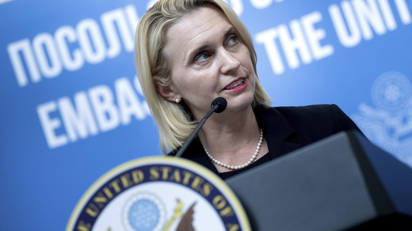 Бринк призвала США усилить давление на Россию для решения украинского конфликта