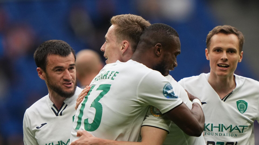 Самолёт с игроками «Ахмата» успешно приземлился в Санкт-Петербурге