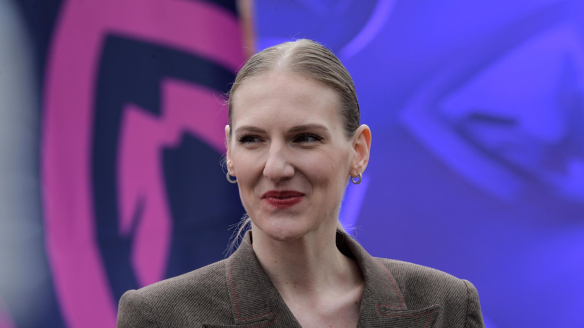 Ромашина: я не тот человек, который станет кого-то считать предателем просто по факту отъезда