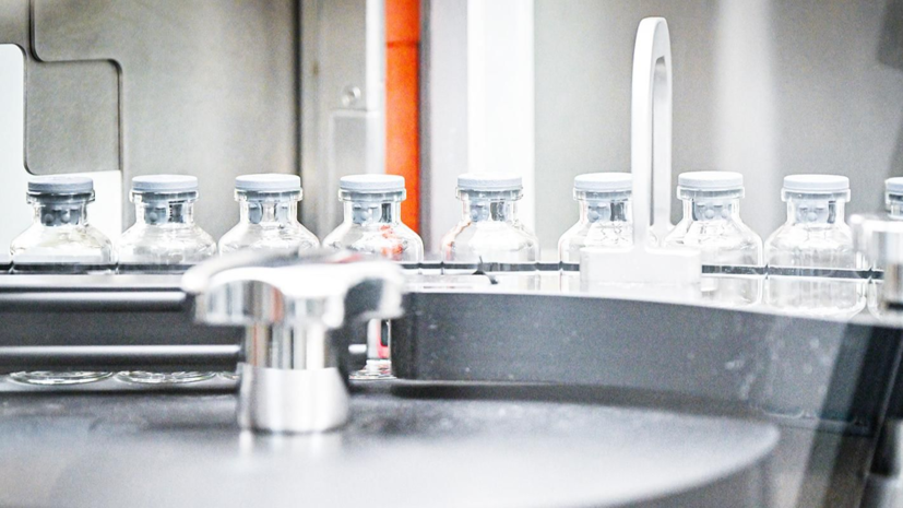 Собянин: химпром Москвы нарастил экспорт продукции почти на треть в 2024 году