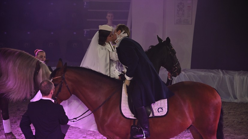 Собянин: каждая десятая пара в Москве выбирает для свадьбы необычную локацию